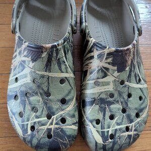 Crocs Shoes Mens Tan Camouflage Classic Clog Slip On Comfort RealTree - Size 12